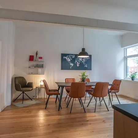 Stunning 3br Near & Metro *