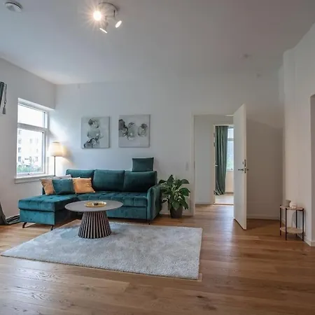 Stunning 3br Near & Metro Copenhague
